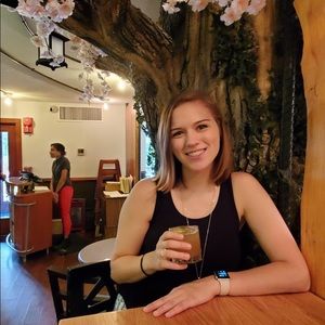 Meet your Posher, Samantha